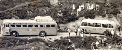 Peill Reisebus mit Anhänger auf Klassenfahrt Mittelschule Freiburg (Elbe) 1952 in den Harz