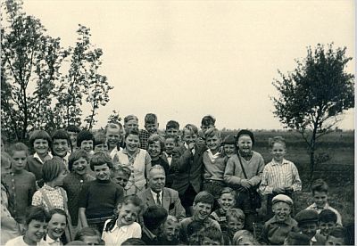 Mittelschule Freiburg (Elbe) Klassenausflug der 5a und 5b 1960 in die Wingst