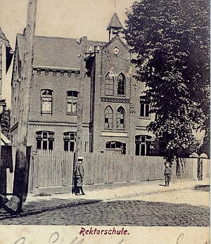 "Mittelschule Freiburg (Elbe) ca 1899"